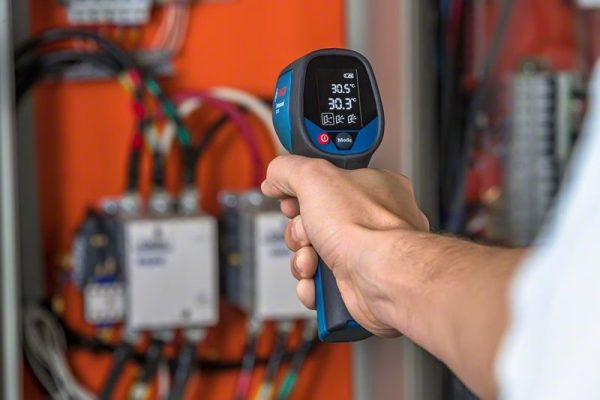 Máy đo nhiệt độ Bosch GIS 500